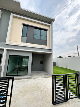 ขายทาวน์โฮม 4 ห้องนอน แปลงมุม สิริ เพลส บางใหญ่ แปลงมุม📍ใกล้รถไฟฟ้าสายสีม่วงและเซ็นทรัลเวสต์เกต