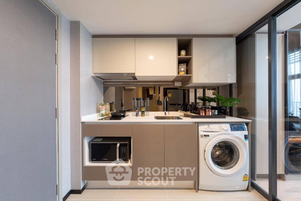 picture 1-BR Duplex at Ideo Rama 9 - Asoke near MRT Phra Ram 9 (ID 1846799) - 2/8
