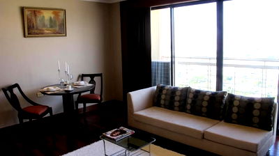 เช่าคอนโด ตลาดบางบัว : เช่าคอนโด Sailom Suite/สายลม สวีท (C6807072) ID Line : @condo44