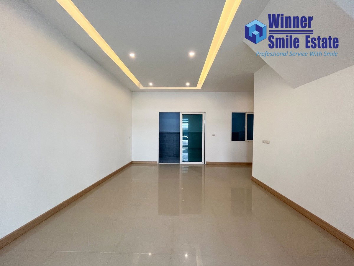 รูป ขายบ้าน กัสโต้ บางนา-สุวรรณภูมิ บ้านรีโนเวทแล้ว พร้อมต่อเติมครัวหลังบ้าน และหลังคาโรงรถ - รูปที่ 6/10