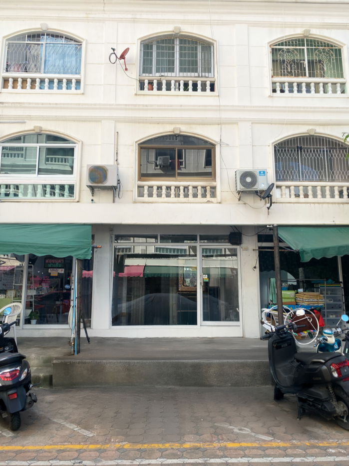 picture Nirun Grand Ville Pattaya Condo – Ground Floor, Building B | Great for Living or Business - 19/31