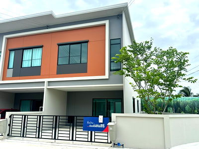 Townhouses for sale Pathumthani : House for sale at Siri Place Ratchapruek – 346 (198/157)