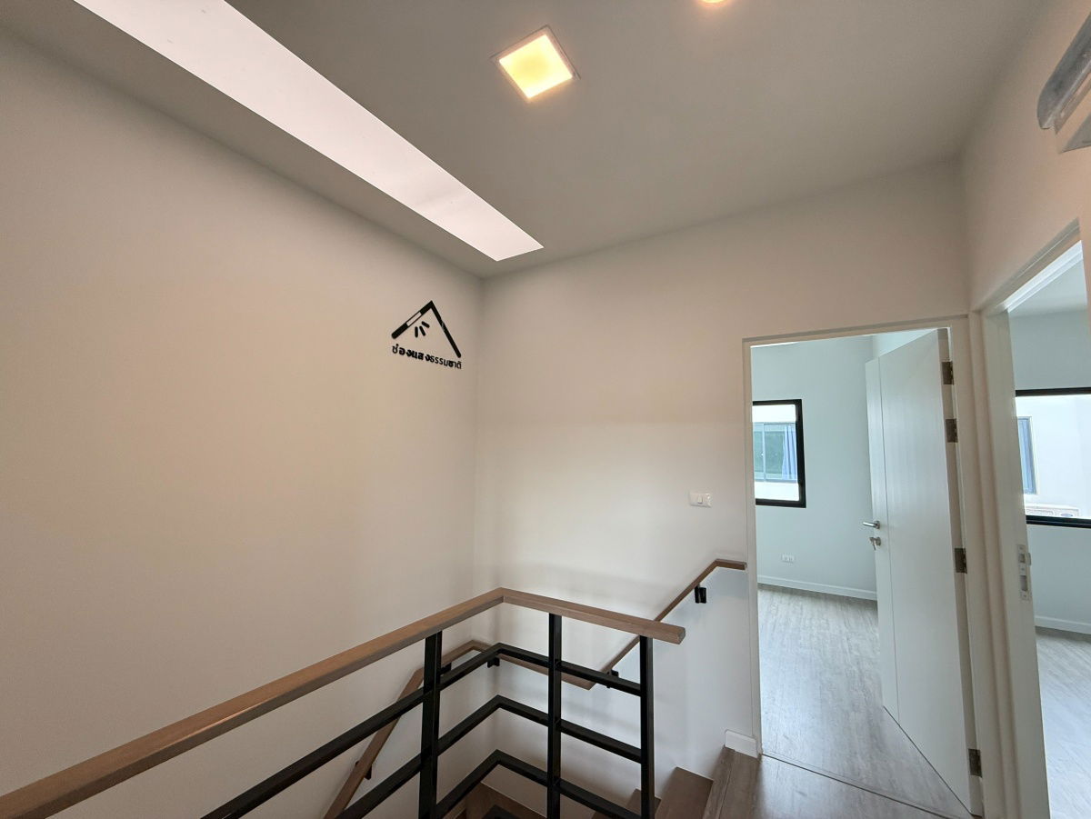 รูป 💥 บ้านแปลงหน้าโครงการ ใกล้ทางเข้า – ทาวน์โฮมดีไซน์สวย พร้อมอยู่ทันที - รูปที่ 4/10