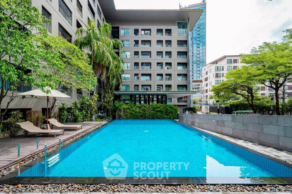 picture 1-BR Condo at The Seed Musee Sukhumvit 26 near BTS Phrom Phong (ID 1859345) - 4/14