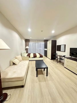 The Platinum【𝐑𝐄𝐍𝐓】🔥Warm minimalist tones, simple furniture, emphasizing function in every square inch🔥  Contact Line ID: @hacondo