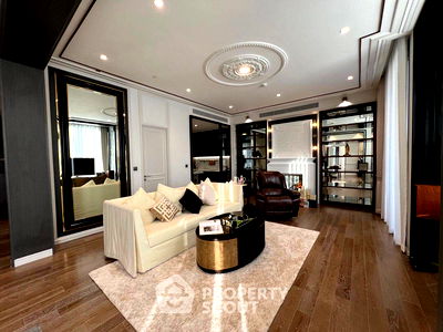 Condos for sale Pathumwan Institute of Technology : 2-BR Condo at Muniq Langsuan near BTS Ratchadamri (ID 2101275)