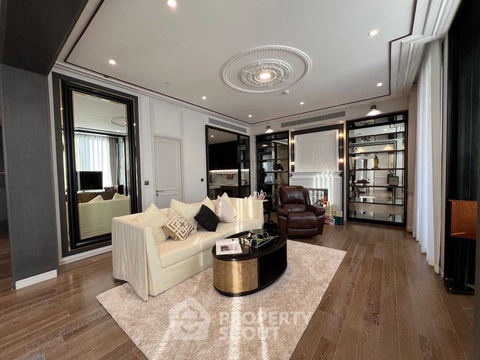 2-BR Condo at Muniq Langsuan near BTS Ratchadamri (ID 2101275)