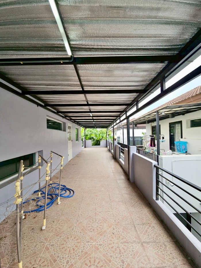 picture 2-Storey House The Tara Ramintra Near Pink Line BTS, Fully Furnished, Spacious, Move-in Ready, Close to Fashion Island & Safari World - 9/15