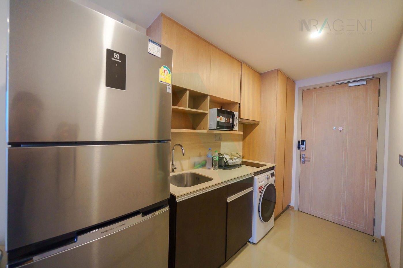 picture For rent condo Q CHIDLOM - PHETCHABURI Building 1, Floor 18,1 bed room, Room size 45.00 sqm - 7/8