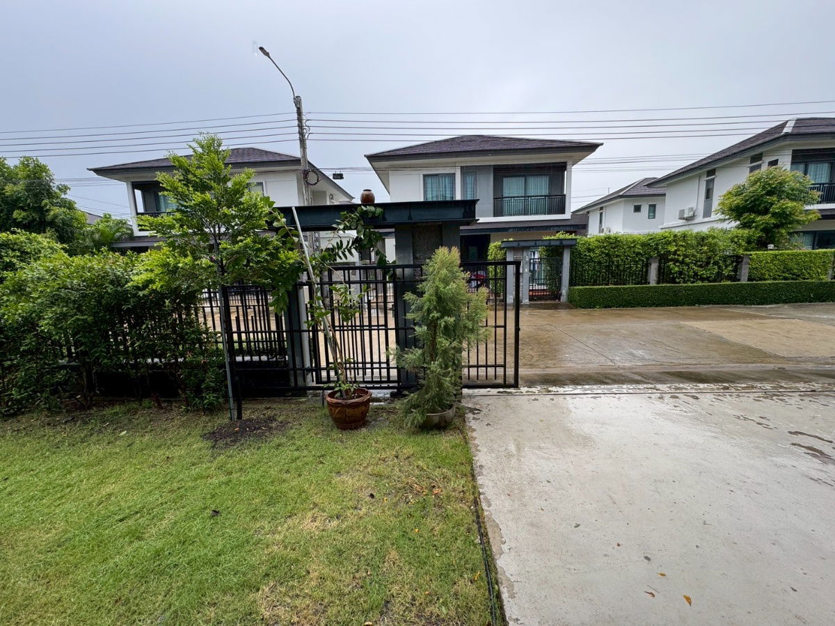 รูป ขายและเช๋า บ้านเดี่ยว บริทาเนีย บางนา กม.12 4ห้องนอน 2จอดรถ พื้นที่ใช้สอย 165 ตร.ม. ที่ดินใหญ่ 62.8 ตร.วา  ตกแต่งสวย ราคา7.5ลบ.ต่อรองได้ เช๋า 45k/ด - รูปที่ 44/49