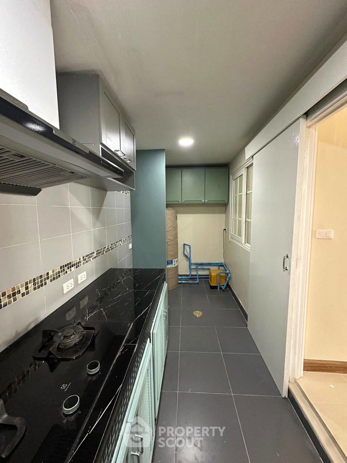 รูป บ้าน 4-ห้องนอน ใกล้ พัทยาตะวันออก (ID 2229409) - รูปที่ 6/12