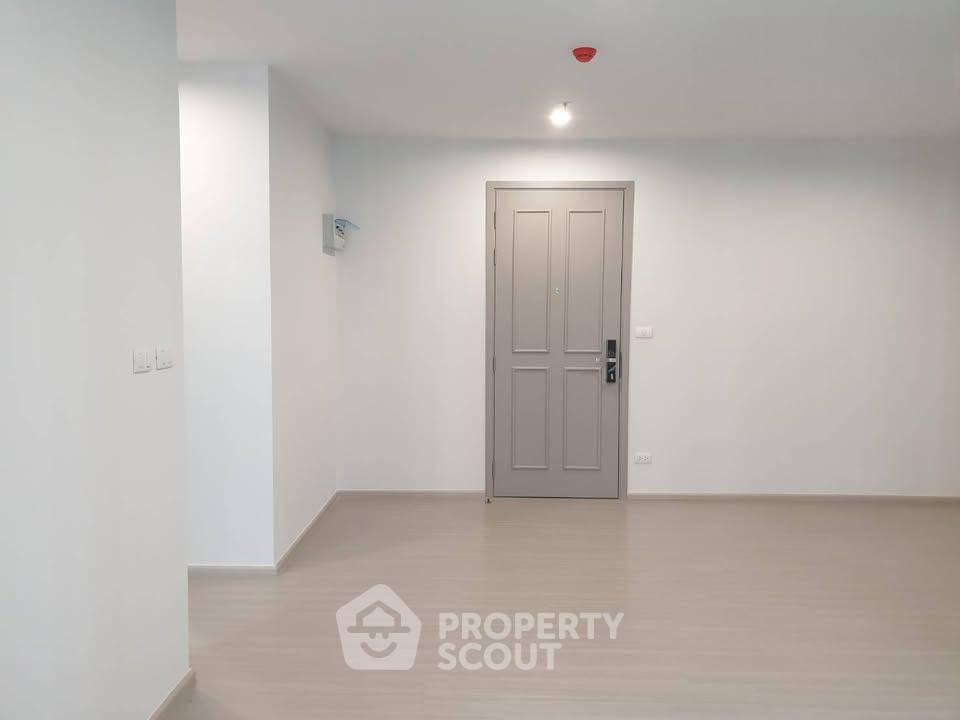 picture 2-BR Condo at The Parkland Phetkasem 56 near MRT Lak Song (ID 2046160) - 2/8