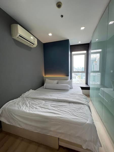 picture Ideo Verve Ratchaprarop【𝐑𝐄𝐍𝐓】🔥This room is bright in every corner. The cozy style will energize you every morning.🔥  Contact Line ID: @hacondo - 7/10
