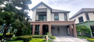 Houses for sale : Show house for sale at Saransiri Ratchapruek 345 — a quality project by Sansiri.