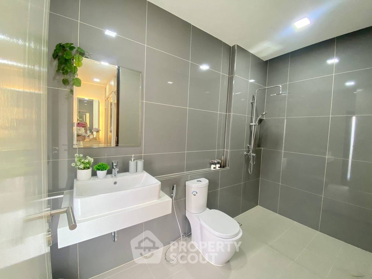 picture 3-BR House at The Maple Pattaya close to Huai Yai (ID 2137958) - 12/17