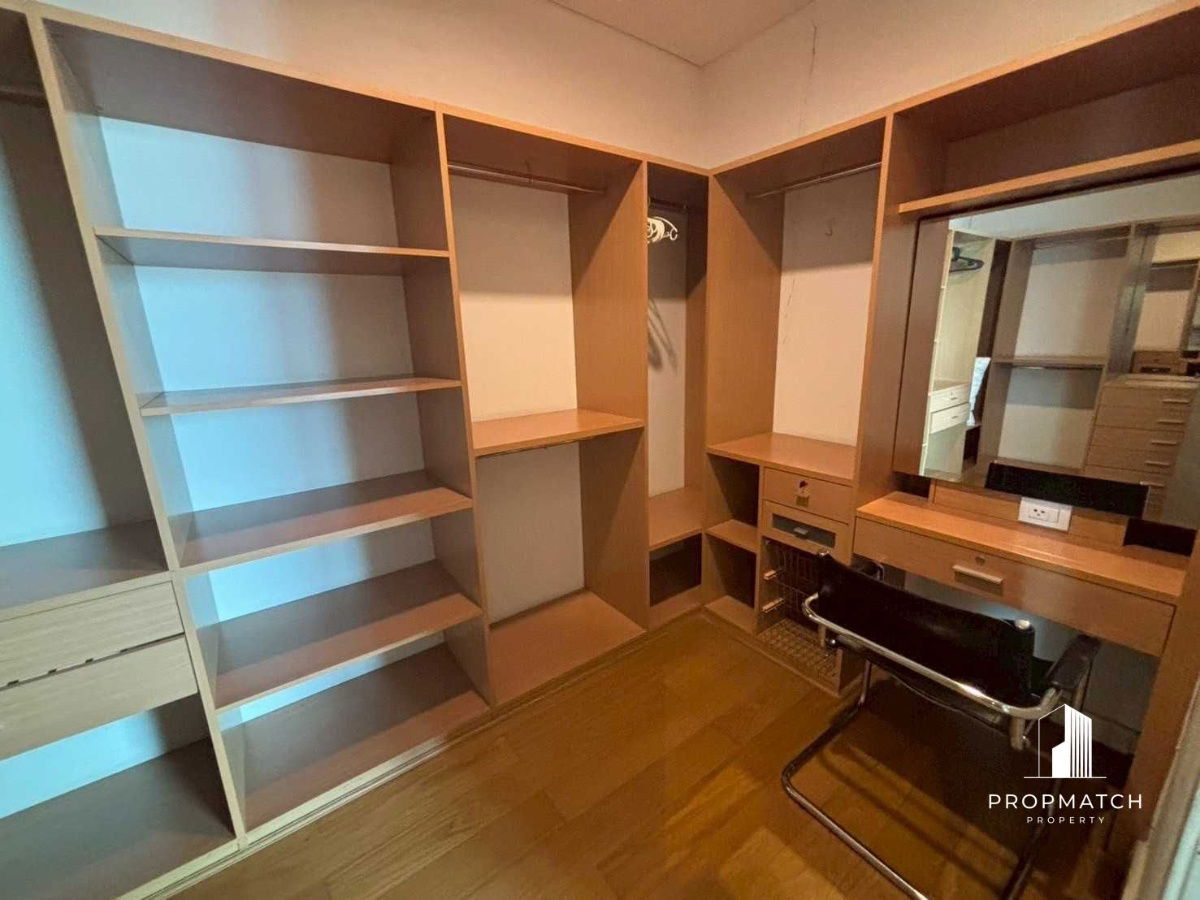 รูป ✨Flash Deal ✨Fullerton Sukhumvit ( 3Bed 3Bath 170SQM.) แต่งครบพร้อมอยู่ !! เพียง 95,000  บาทต่อเดือน Tel.0981315848 @propmatch - รูปที่ 8/13