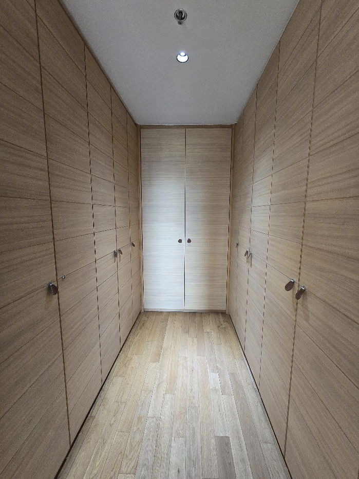 picture The Empire Place Sathorn > High Floor > Nice unit  - 13/19
