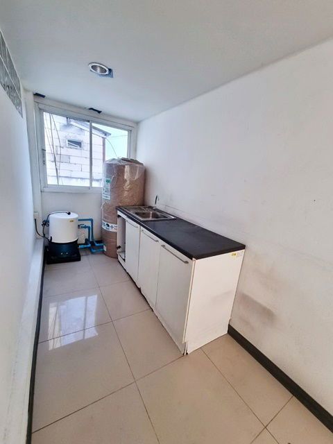 picture Commercial building for rent Soi 4Stories Airport Link LatKrabang Kingmongkut Sangkaracha - 7/8