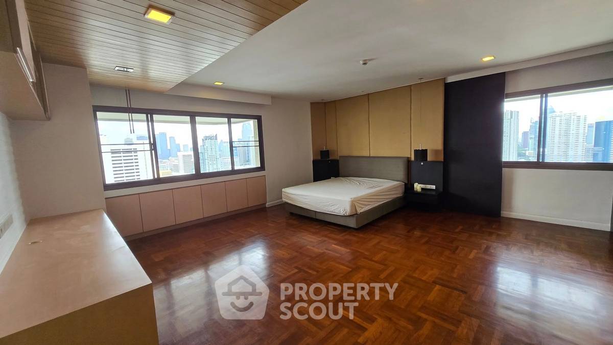 picture 3-BR Condo at Tower Park near ARL Makkasan (ID 2212310) - 4/14
