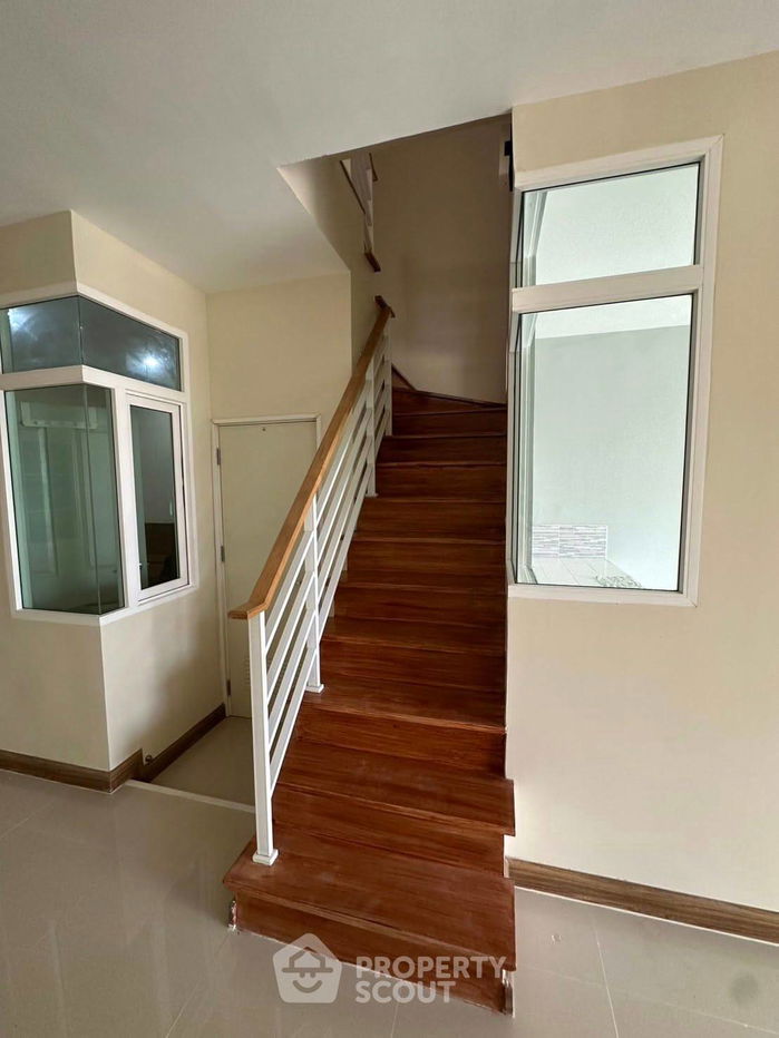 รูป บ้าน 4-ห้องนอน ใกล้ พัทยาตะวันออก (ID 2229409) - รูปที่ 5/12