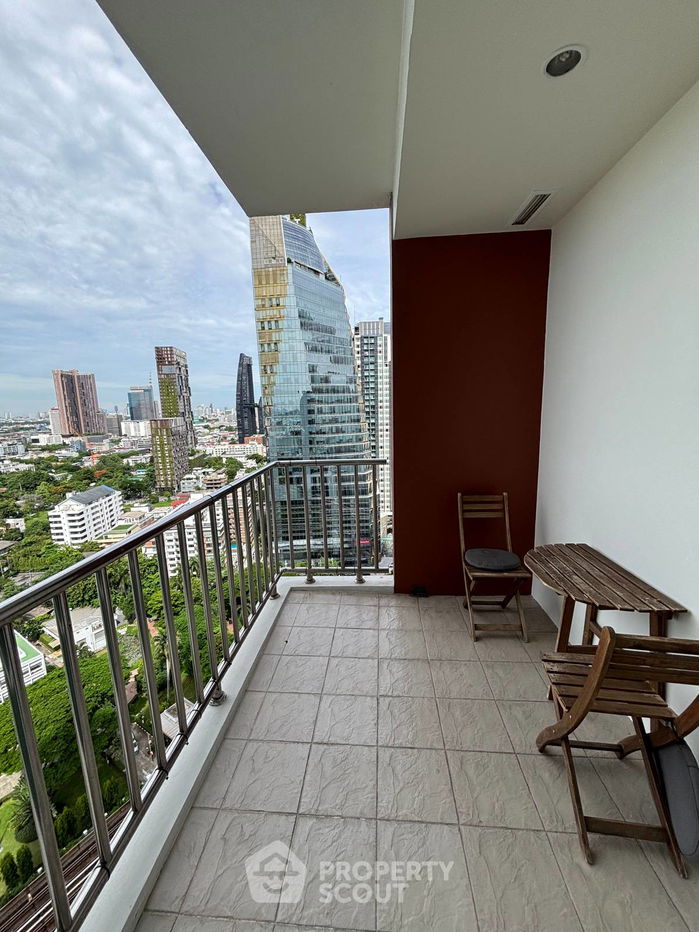 picture 3-BR Condo at Fullerton Sukhumvit near BTS Ekkamai (ID 2162761) - 13/13