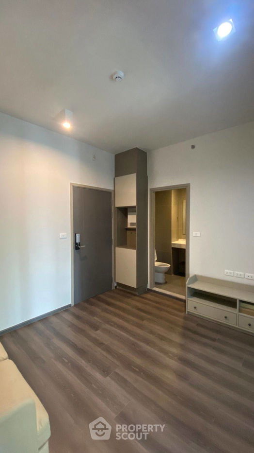picture 1-BR Condo at Ideo Rama 9 - Asoke near MRT Phra Ram 9 (ID 810872) - 3/11