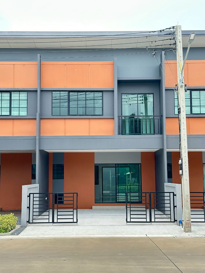 รูป บ้านหน้าสวน ! พร้อมโปรอยู่ฟรี 12 เดือน* ทาวน์โฮมพร้อมอยู่ #สิริเพลส ราชพฤกษ์345 - รูปที่ 1/12
