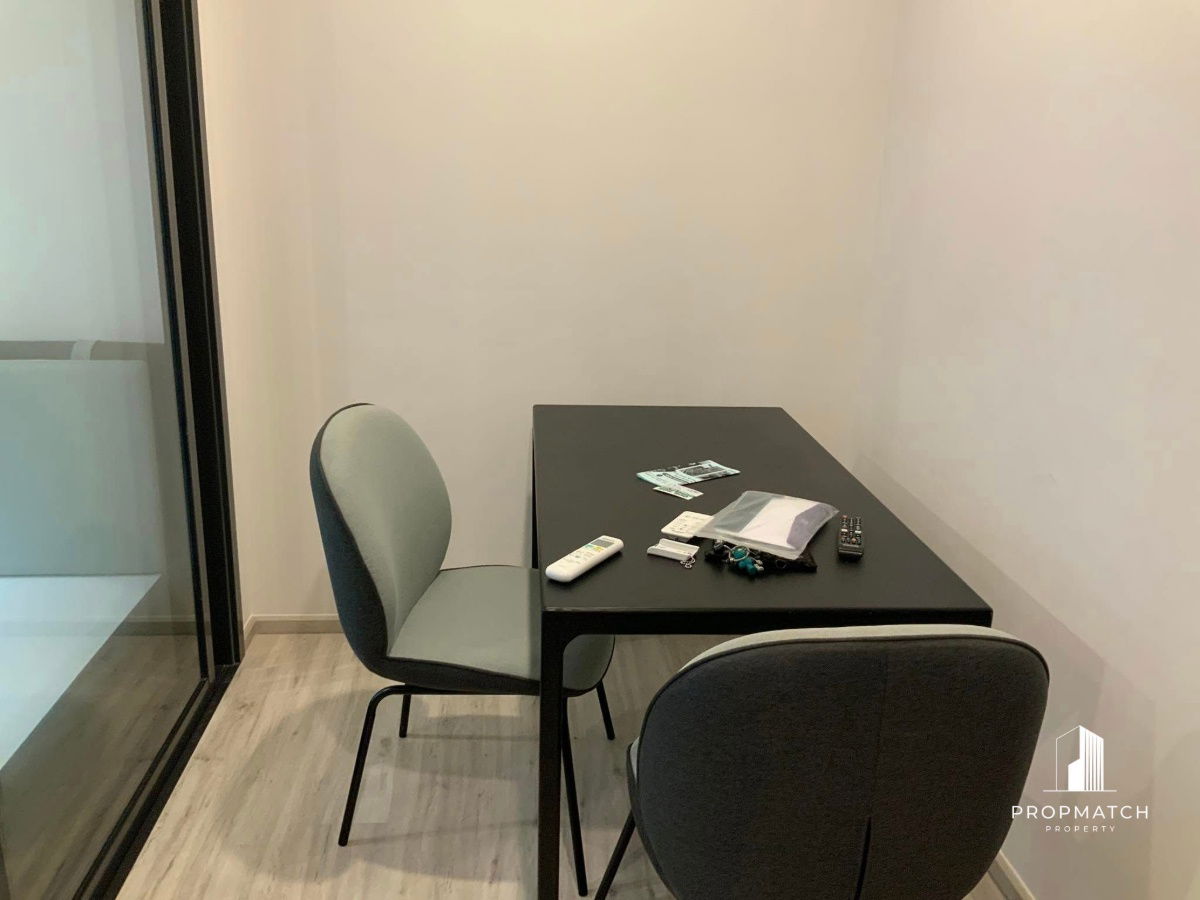 รูป ✨Flash Deal ✨ XT Huaikhwang ( 1Bed 1Bath 30 SQM.) แต่งครบพร้อมอยู่ !! เพียง 17,500 บาทต่อเดือน Tel.0981315848 @propmatch - รูปที่ 3/9