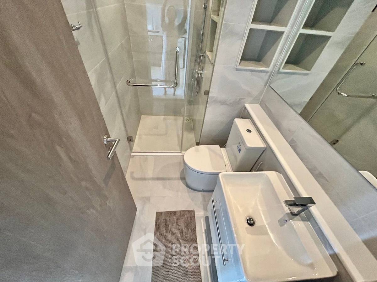 picture 1-BR Condo at Rhythm Ekkamai Estate near BTS Thong Lor (ID 1502481) - 11/19