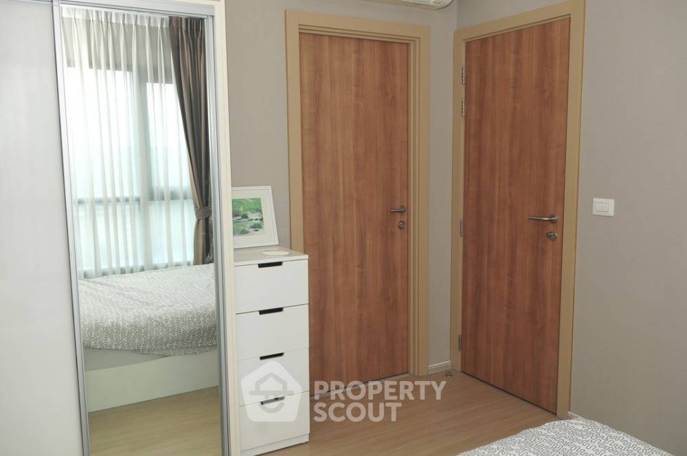 picture 1-BR Condo at Condolette Midst Rama 9 near MRT Phra Ram 9 (ID 1555817) - 15/20