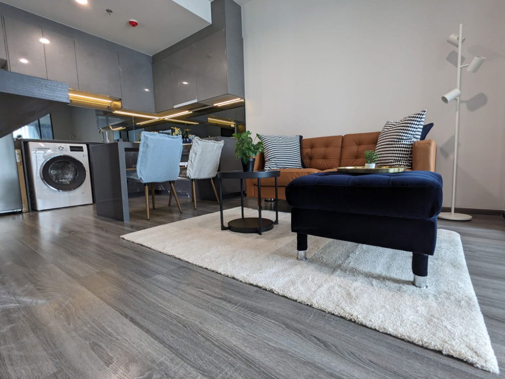 picture Ideo Chula Samyan【𝐒𝐄𝐋𝐋 & 𝐑𝐄𝐍𝐓】🔥Bright, airy, spacious rooms with plenty of natural light in every corner🔥  Contact Line ID: @hacondo - 6/10