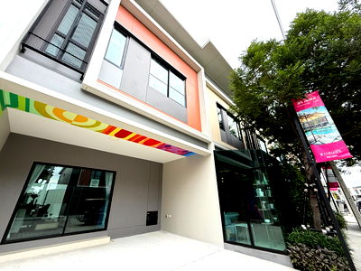 Townhouses for sale Pathumthani : 🔥 Super beautiful model home! For sale, fully furnished – Siri Place Ratchaphruek 346 (198/62)
