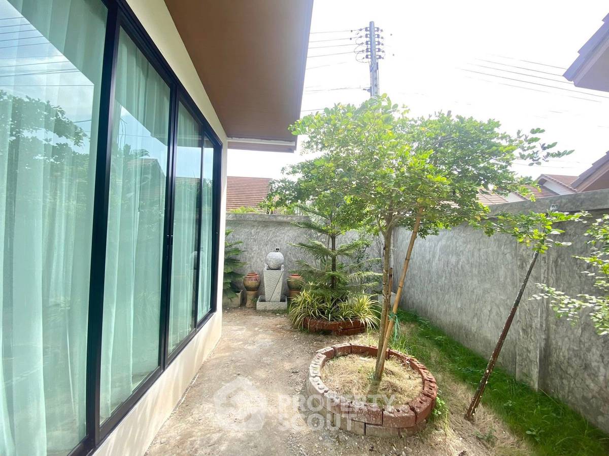 picture 3-BR House at The Maple Pattaya close to Huai Yai (ID 2137958) - 15/17
