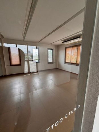 picture FOR RENT  OFFICE PROPERTY  38000 BAHT per MONTH - 3/8