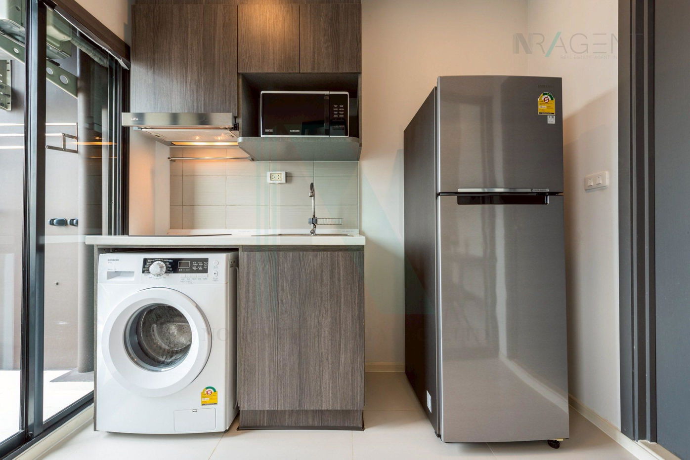 รูป 📌 ขายคอนโด เอลลิโอ เดล เนสท์ อุดมสุข อาคาร 1 ชั้น 21 1 ห้องนอน ขนาด 26 ตรม ใกล้ Makro อุดมสุข - รูปที่ 1/8