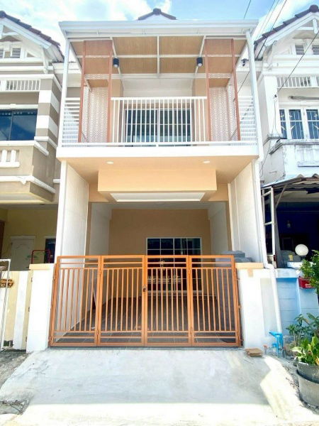 รูป ขายทาวน์เฮ้าส์ 2 ชั้น หมู่บ้านปิยวรารมย์ - ถนนบ้านกล้วยไทรน้อย เนื้อที่ 16 ตารางวา 3 ห้องนอน 2 ห้องน้ำ - รูปที่ 1/16