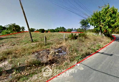 Land for sale Bang Lamung Chonburi : 25,152 m² Land for Sale in Huai Yai (ID 2229502)