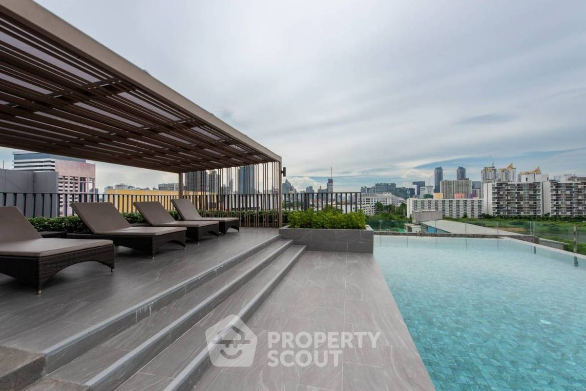 picture 2-BR Condo at Lloyd Soonvijai-Thonglor in Bang Kapi (ID 1719076) - 12/15