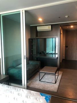 คอนโดใกล้ MRTพระราม 9 ห้องหใหม่ แต่งครบพร้อมเข้าอยู่ราคา14,000บาท/เตือน 
