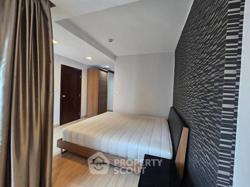 picture 1-BR Condo at D Condo Ratchada 19 near MRT Ratchadaphisek (ID 2158224) - 14/20