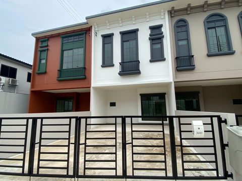 🏡ทาวน์โฮมใหม่ ราคาพิเศษ พร้อมอยู่ สิริ ลาดพร้าว 101 📍ใกล้เซ็นทรัล อีสต์วิลล์