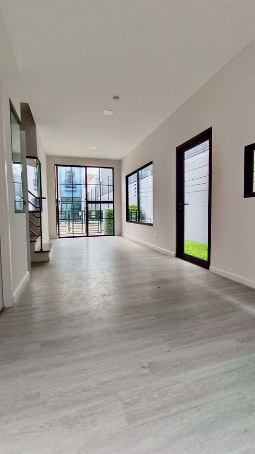 picture House for sale Ansiri Ramkhamhaeng Ready-to-Move-in Project by Sansiri - 8/13