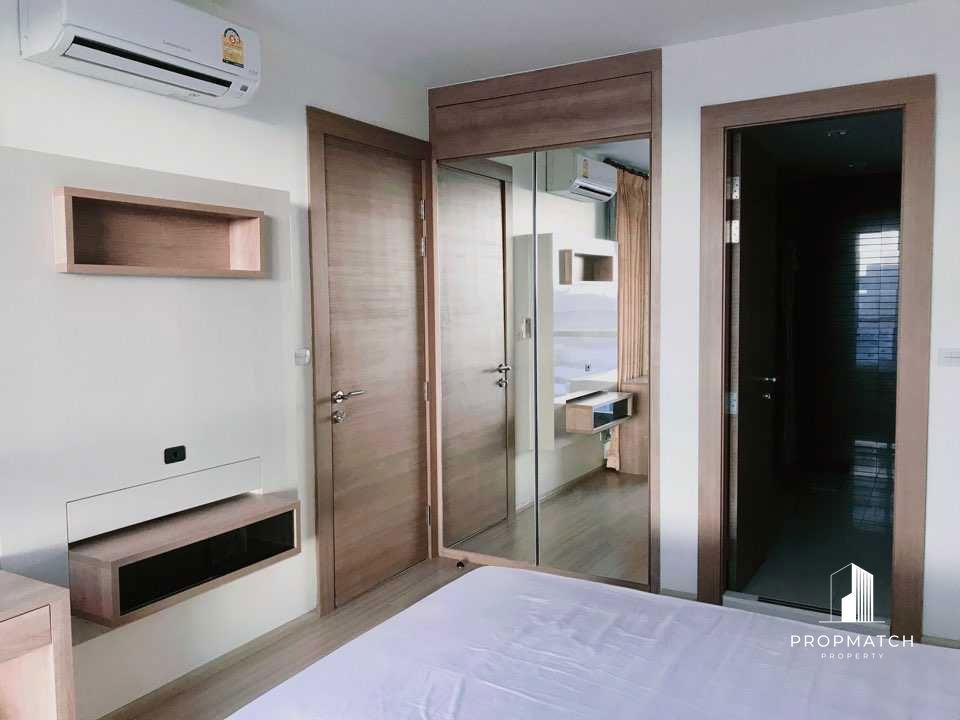 รูป ✨Flash Deal ✨ RHYTHM Ratchada - Huaikhwang ( 1Bed 1Bath 46 SQM.) แต่งครบพร้อมอยู่ !! เพียง 21,000 บาทต่อเดือน Tel.0981315848 @propmatch - รูปที่ 1/6