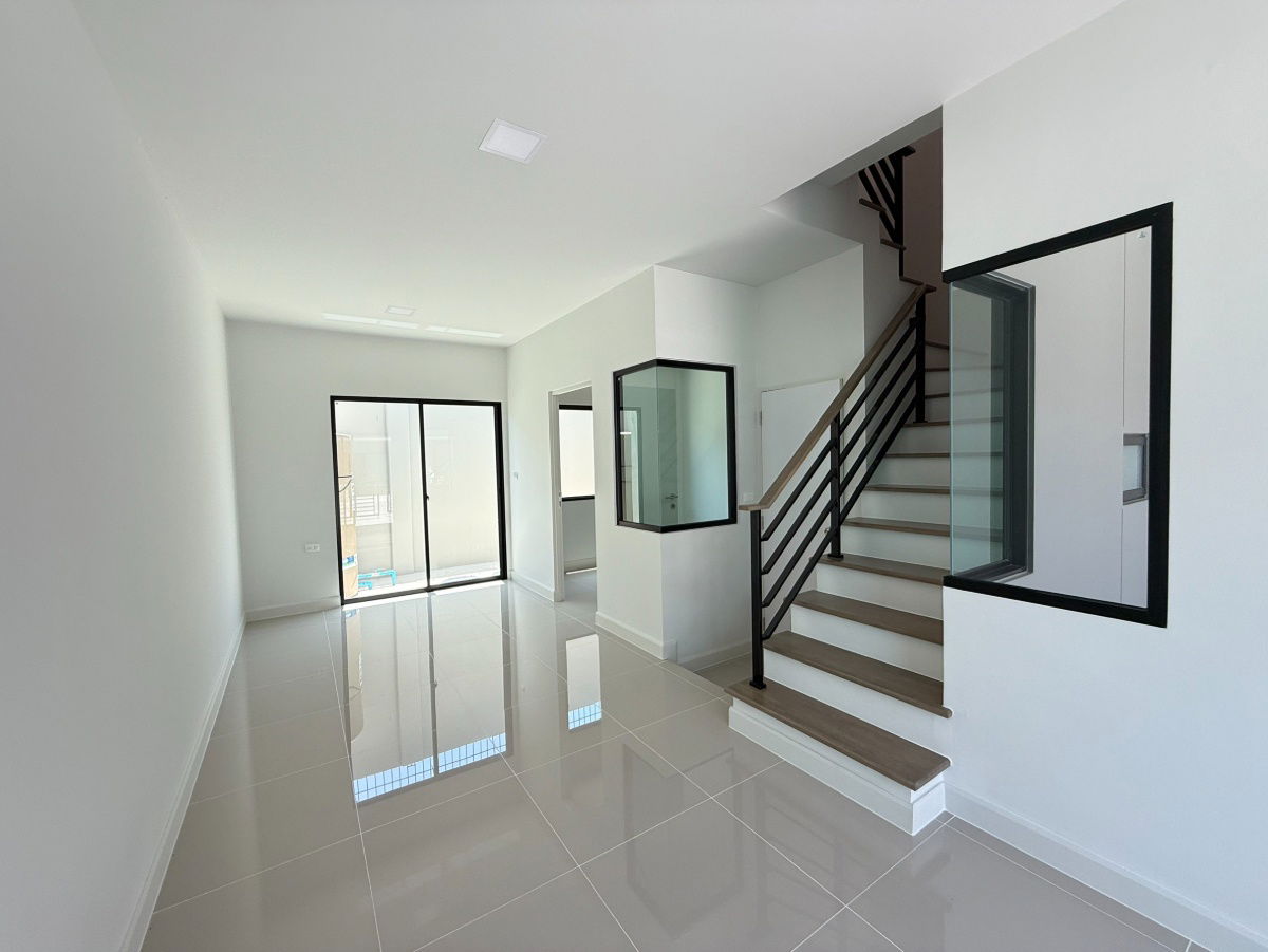 picture 🔥 Ready-to-move-in townhome, Ratchaphruek – 346, great price, full of freebies! - 7/11