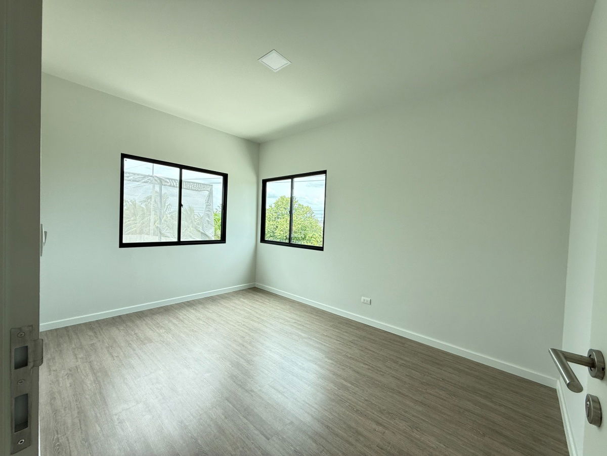 picture ✨ Beautiful townhome, modern design, near the BTS, start a new life at "Siri Place Ratchaphruek 346" - 11/11