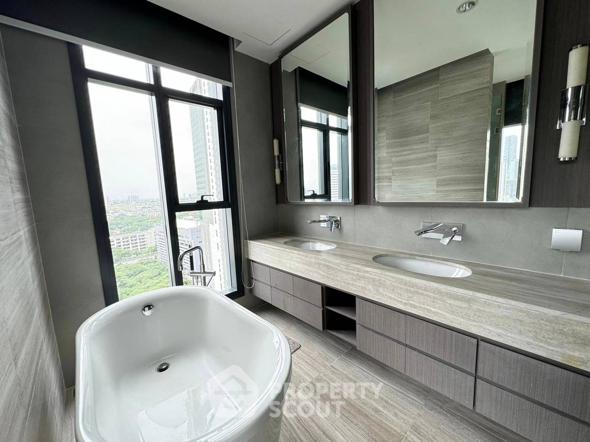 picture 2-BR Condo at The Diplomat Sathorn near BTS Surasak (ID 1754434) - 16/17