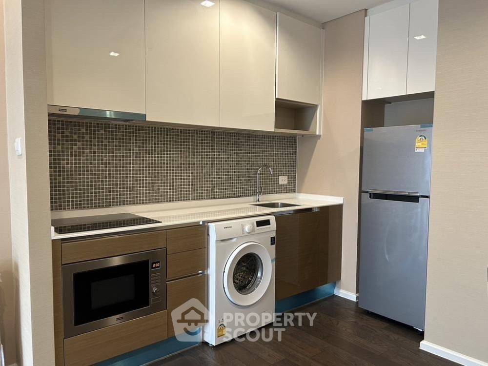 picture 2-BR Condo at The Saint Residences near MRT Phahon Yothin (ID 1413911) - 11/11