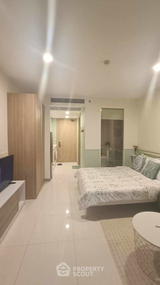 รูป คอนโด 1 ห้องนอน ราคาดี The Riviera Wongamat ชั้น 35 ใกล้ย่านน่าเกลียว (ID 2081788) - รูปที่ 3/11
