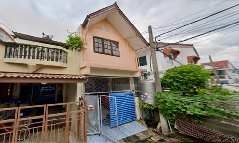 ขายบ้านซอยหทัยราษฏร์ 33 หมู่บ้านร่มทิพย์ (หลังมุม) ** ราคา 1.95 ล้านบาท ** (ค่าโอน50/50) (N.1709)