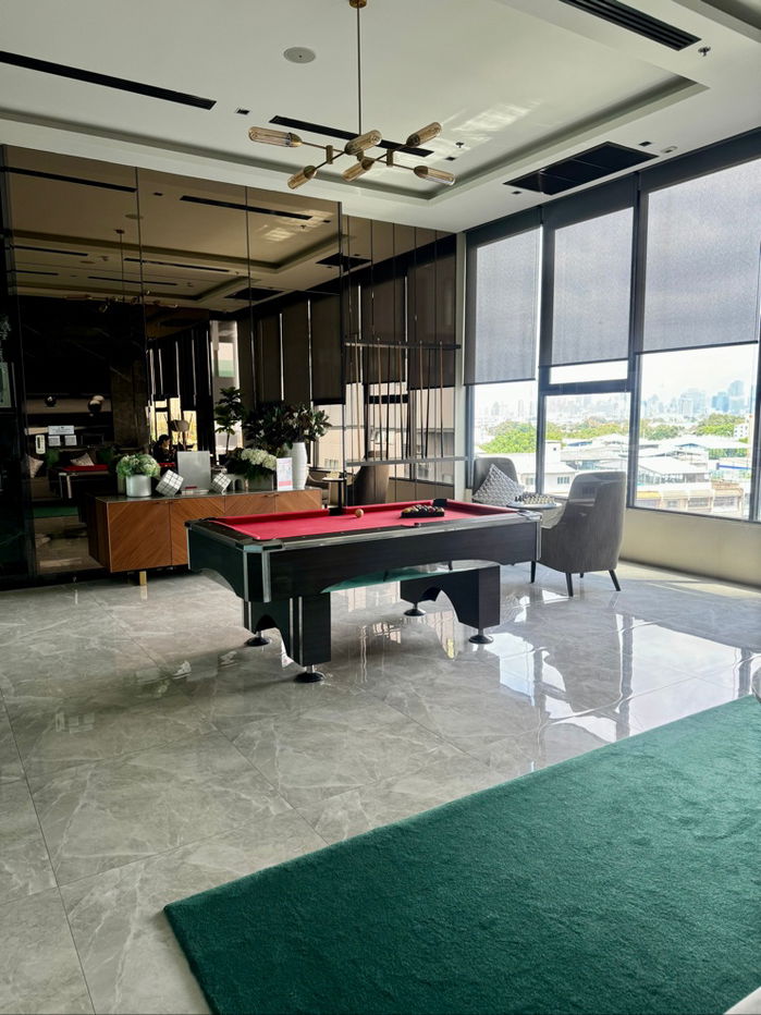 รูป ห้องดูเพล็กซ์ใหม่เอี่ยม ชั้น 26 พร้อมวิวเมืองมุมกว้างสุดตระการตา ขนาด 41 ตารางเมตร ตกแต่งครบ พร้อมเข้าอยู่ได้ทันที - รูปที่ 18/27